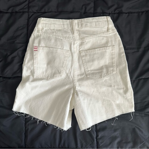 Urban Outfitters - BDG 90s style denim shorts - Picture 2 of 3